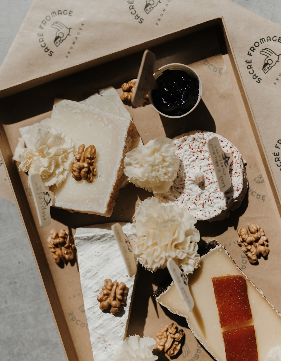 Monthlee - Sacré Fromage - T3-seller-show-service-1